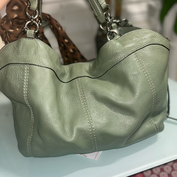 Coach Green Pebble Leather hobo bag Authentic - Picture 4 of 5